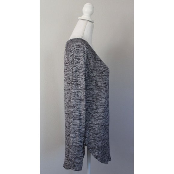 ATHLETA Pose Tunic Top Thumbholes Charcoal Gray Curved Hem, Size S Small - Picture 4 of 7
